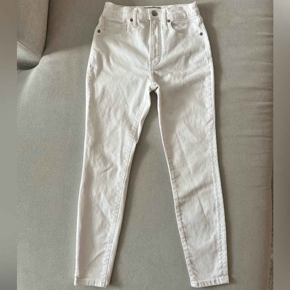 EVERLANE The High Rise Skinny Jean in White (25 Ankle)